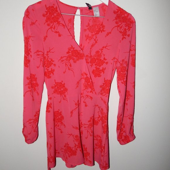 H&M Pink Floral Romper - Picture 1 of 7
